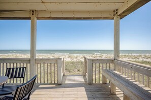 Property grounds - Surf Watch: Oceanfront House in East Beach With Covered Gazebo (Oak Island)
