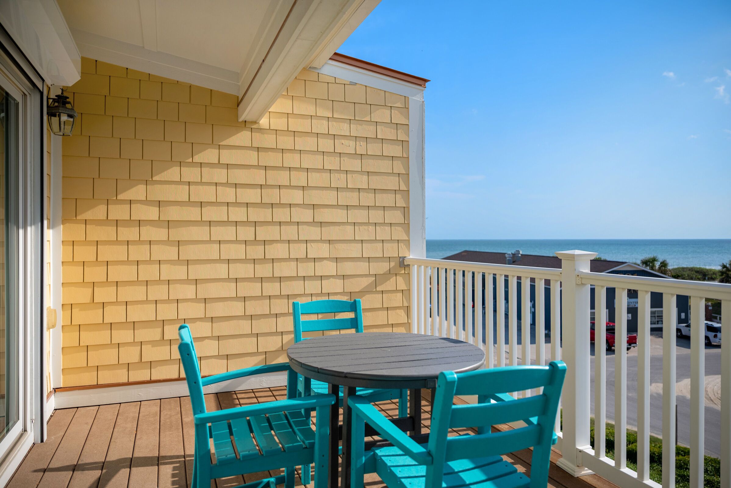 Clearly Hooked: Cozy oceanview condo just steps from a community beach access