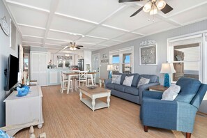 TV, DVD player, books - Sandy Dunes: Spectacular Oceanfront Home with Amazing Views (Oak Island)