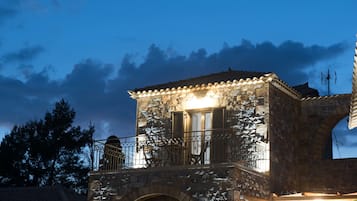 Appartement Duplex Confort, 1 grand lit et 1 canapé-lit, non-fumeur