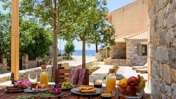 Superior Double Room, Non Smoking | Outdoor dining