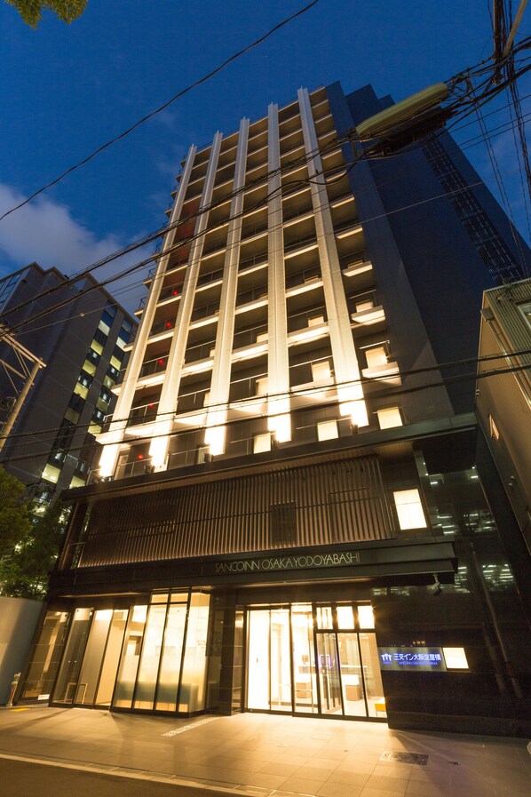 Front of property – evening/night - Sanco Inn Osaka Yodoyabashi Shikinoyu (Osaka)