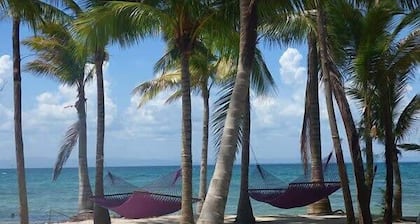 Penthouse Oceanfront Cabana