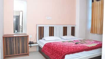 Habitación doble, 1 cama doble, no fumadores | Internet por cable gratuito