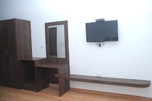 Kamar Deluks, 1 Tempat Tidur Double, Bebas Asap Rokok | Wi-Fi gratis