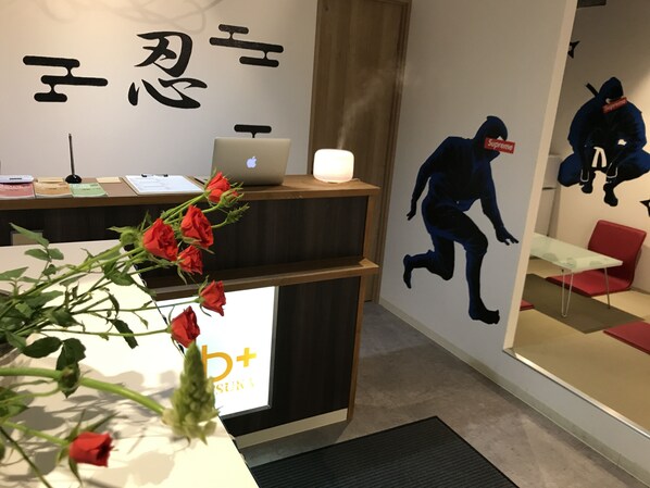 Reception - bnb+ Ninja Otsuka - Hostel (Tokyo)