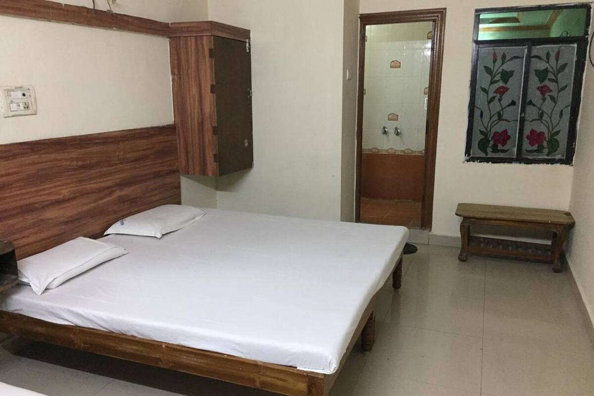 Triple Room, Multiple Beds