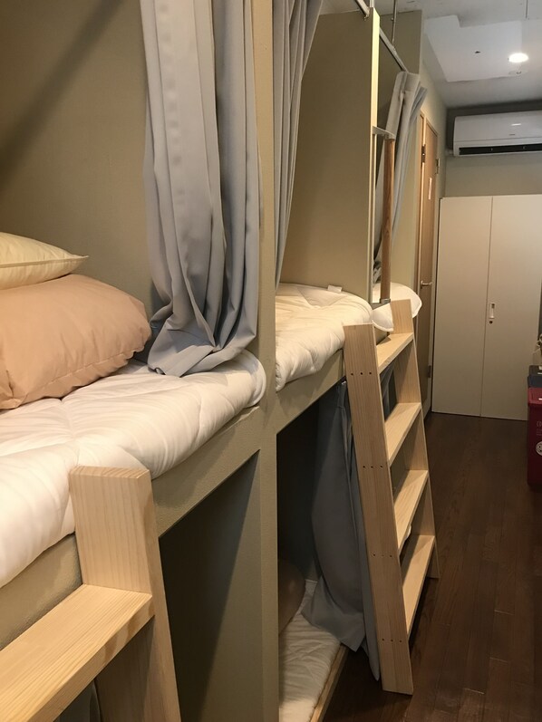In-room safe, free WiFi