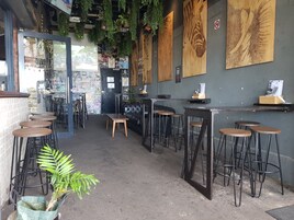 Breakfast, lunch and dinner served