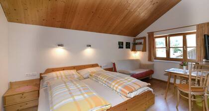 Rooms Klippern Triple room - Gästehaus Margreth