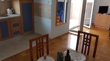 Apartamento | Servicio de comidas en la habitación