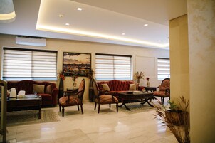 Sala de estar en el lobby