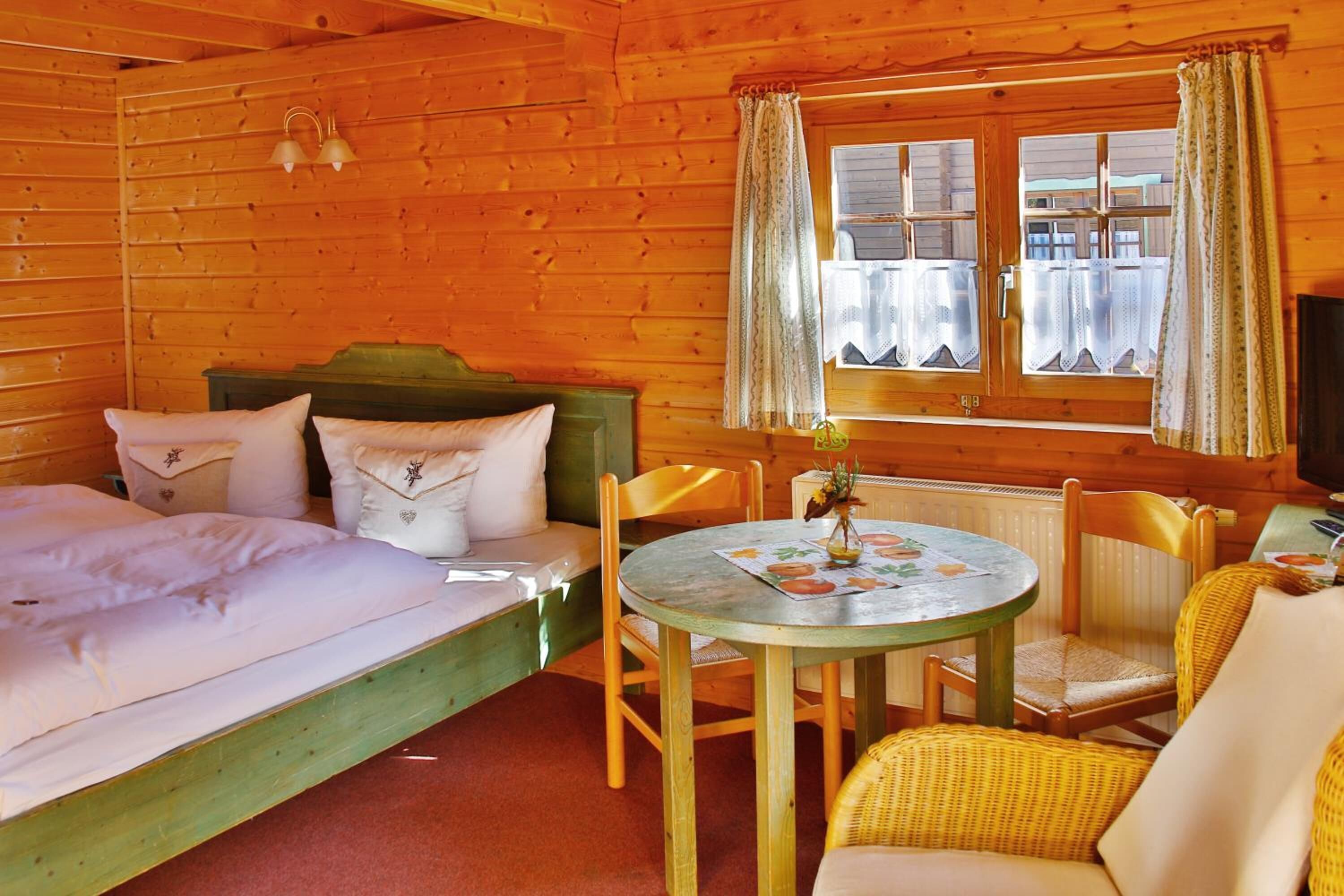 bungalow, 1 bedroom, garden area (forest view) | 1 bedroom, desk, bed sheets