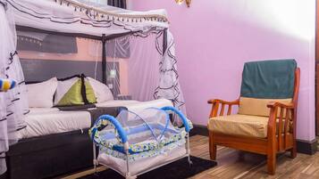Standard Single Room | Desk, blackout drapes, free WiFi, bed sheets