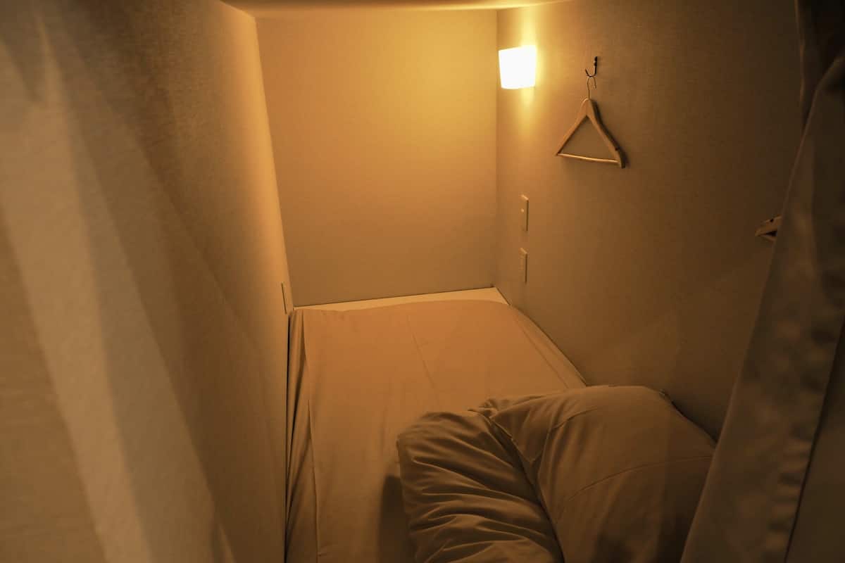 Dormitorio compartido, dormitorio mixto | Caja de seguridad en la habitación, wifi gratis y ropa de cama