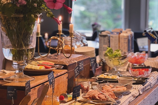 Dagelijks ontbijtbuffet inbegrepen