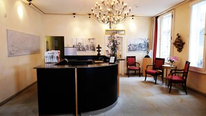 Reception - Hotel zur Fürstabtei (Herford)