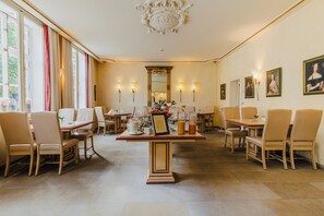 Frokostbuffé er inkludert hver dag