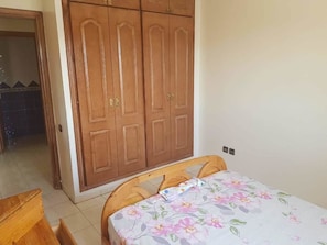 Room - Rabat terrace apartment (Rabat)