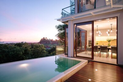 The Darling Ocean View Villa Bali