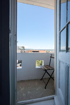 Apartamento luxo, 1 cama Queen e sofá-cama, cozinha americana, vista para a cidade | Terraço/pátio