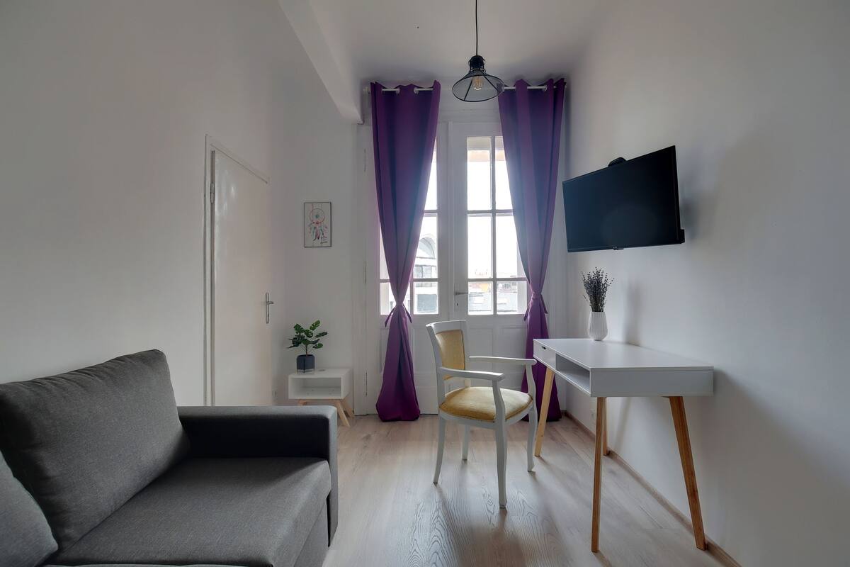 Deluxe Apartment, 2 Bedrooms, Private Bathroom, City View | Desk, laptop workspace, soundproofing, iron/ironing board (on request)