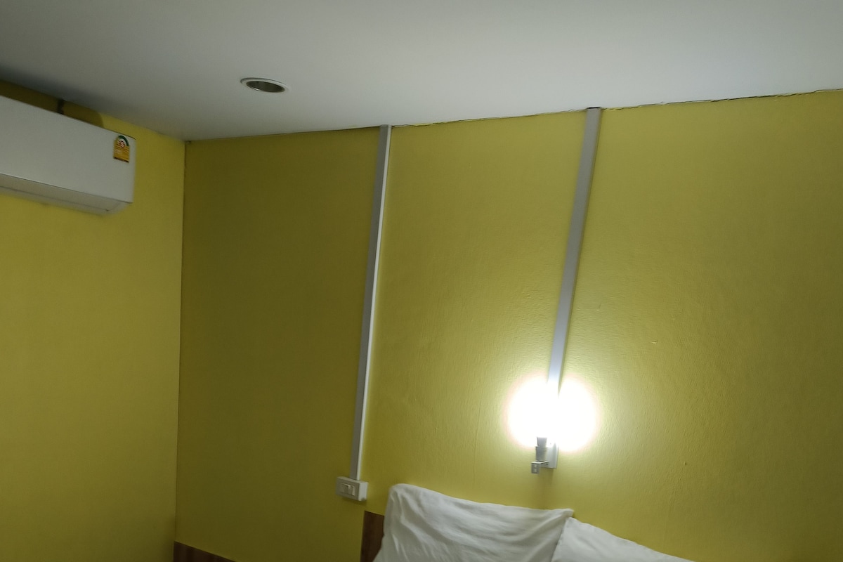 Standard Double Room | WiFi (free)