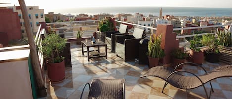 Apartment (3rd Floor) | Terrace/patio