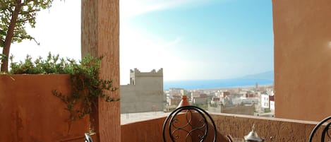Apartment, 2 Bedrooms, Balcony, Sea View (2nd Floor) | Terrace/patio