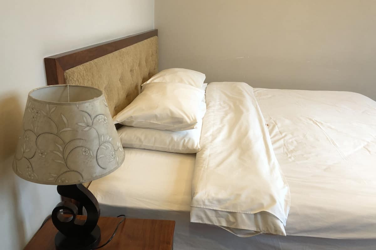 standard double room | minibar, in-room safe, desk, blackout curtains