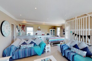 Familienhaus, 3 Schlafzimmer, Nichtraucher, Meerblick | Wohnzimmer