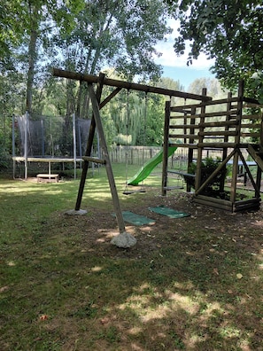 Children’s play area – outdoor - Le Paddock du Val de Lys (Blessy)