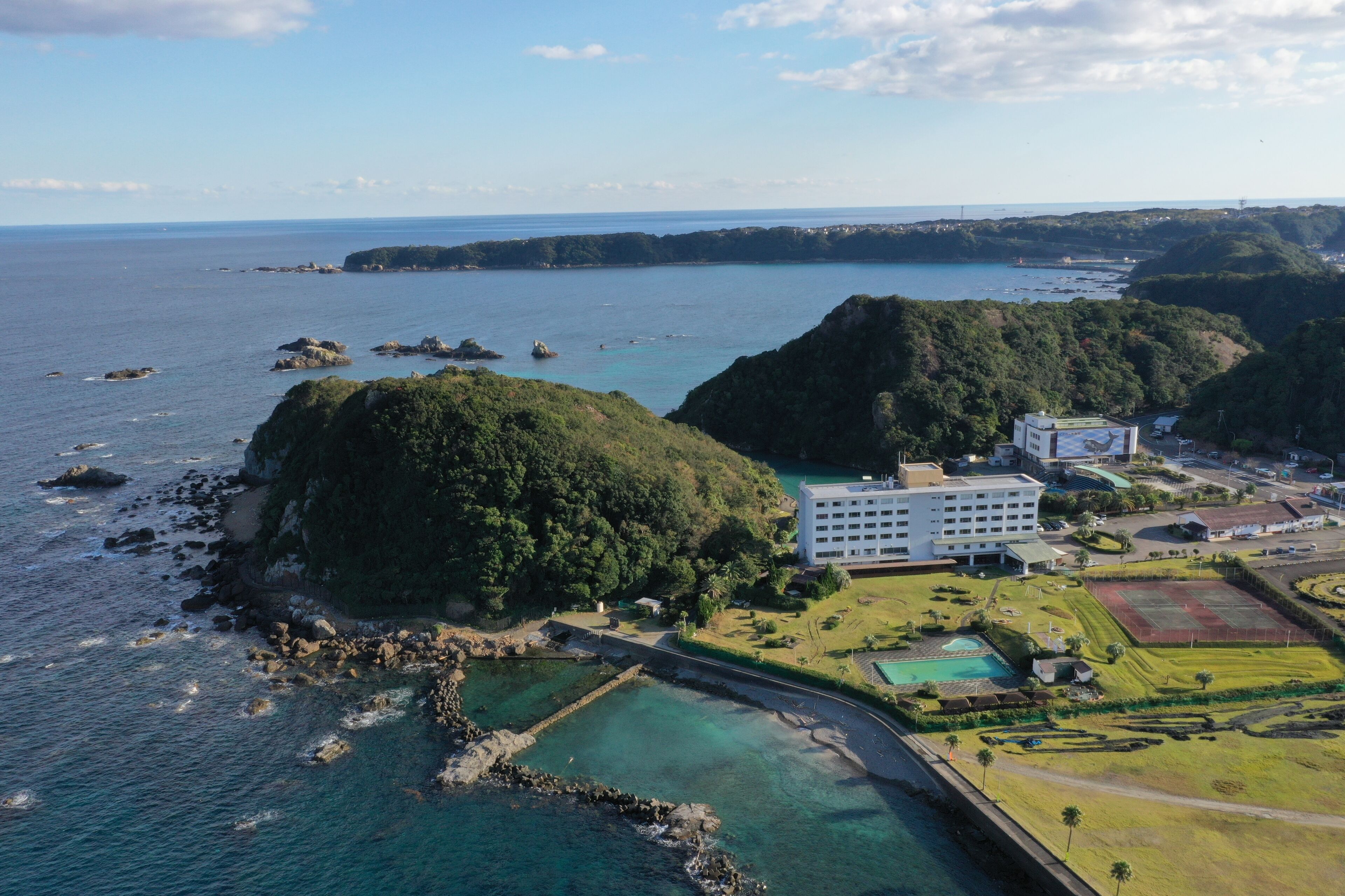 المنشأة من الخارج