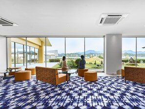 Lobby sitting area - Hanairodori No Yado Kayuu (Taiji)