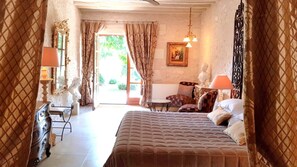 Luxury Suite, Terrace (Baroque) - Les Loges de Saint Eloi (Pontlevoy)