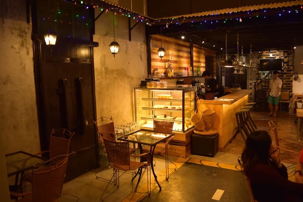 Bar (in der Unterkunft)