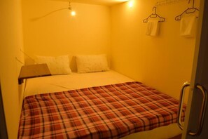 In-room safe, free WiFi