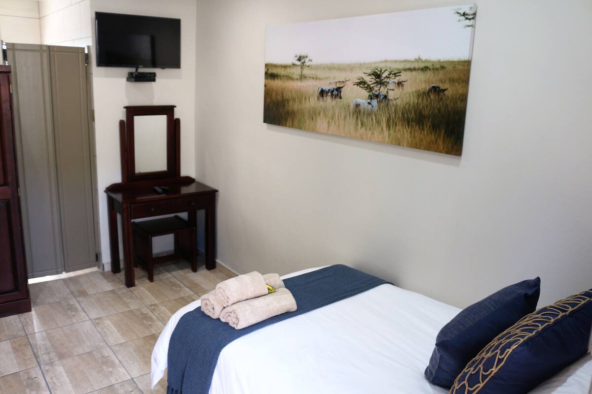 Basic-Zimmer, 1 Einzelbett, Nichtraucher | Kostenloses WLAN, individuell dekoriert, individuell eingerichtet