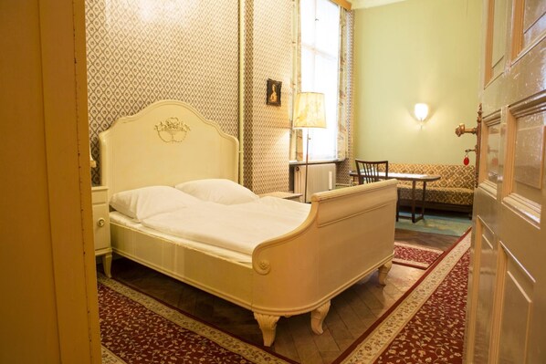 隔音、熨斗/熨板、免费 WiFi、床单