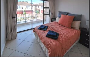 Penthouse | Tabla de planchar con plancha, cunas gratuitas y wifi gratis