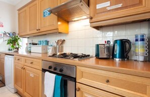 Shared kitchen - Home2Home-Rooms (London)