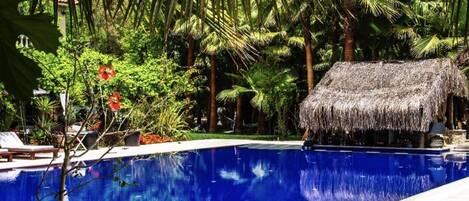 Außenpool (je nach Saison geöffnet)