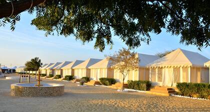 Oasis Camp Sam