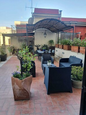 Senior-Suite, Terrasse (BORDEAUX) | Terrasse/Patio