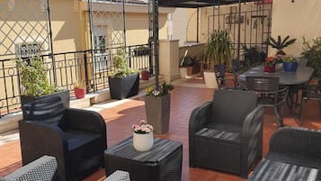 Senior Suite, Terrace (BORDEAUX) | Terrace/patio
