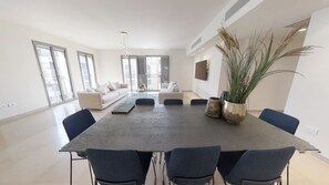 Superior Apartment, 3 Bedrooms, Accessible, Mountain View | In-room dining - Rental Israel - Mamilla Residences (Jerusalem)