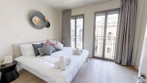 Superior Apartment, 3 Bedrooms, Accessible, Mountain View