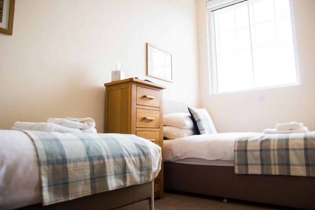 Desk, iron/ironing board, free WiFi, bed sheets