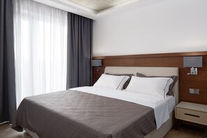 In-room safe, desk, blackout curtains, soundproofing