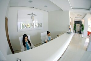 Check-in/check-out kiosk - Idahan Hotel (Burhaniye)